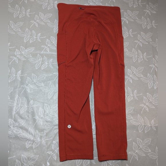 lululemon athletica Pants - Lululemon yoga pants